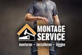 Vakman met houten plank, Hornbach Logo en tekst Montage Service voor monteren, installeren en leggen.