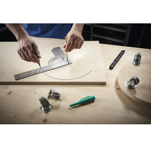 Werkbank met gereedschap en wielen voor houtbewerking