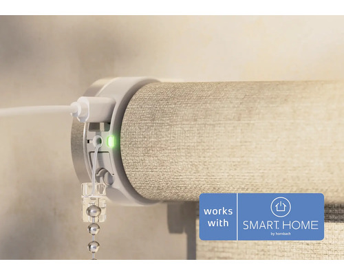 Detailopname van een rolgordijn met USB oplaadkabel en statuslampje, compatibel met SMART HOME by hornbach.