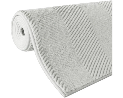Opgerolde badmat met streepjesmotief