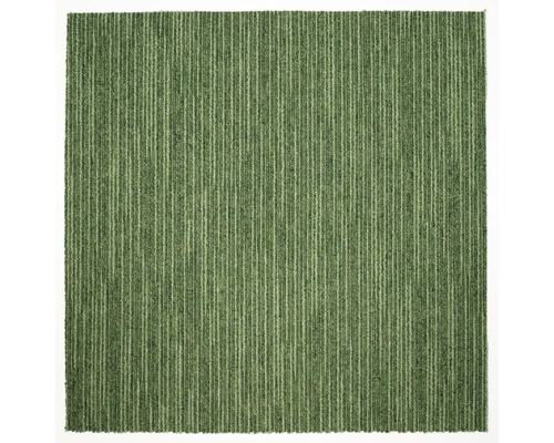 Groen tapijt met streepmotief