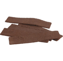 Gestructureerde bruine bitumenstrips voor dakbedekking.
