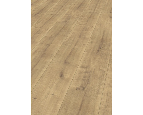 Gelegde laminaatvloer in houtlook design.