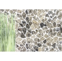 Wandtegels met natuursteenlook en decoratie