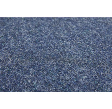 Close-up van een blauwe vloerbedekking met een gestructureerd oppervlak
