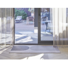 Deurmat met geometrisch patroon voor een terrasdeur