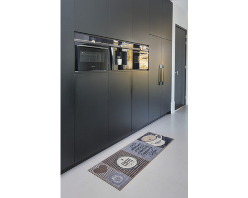 Keuken met keukenloper met koffiemotief
