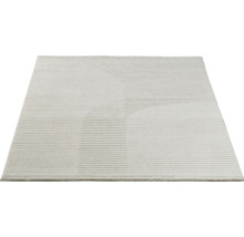 Rechthoekig vloerkleed met geribbelde textuur.