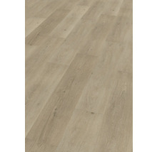 Installatie van een lichte vinylvloer in houten design
