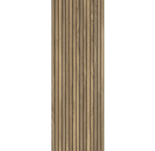 Houten paneel met lamellenstructuur