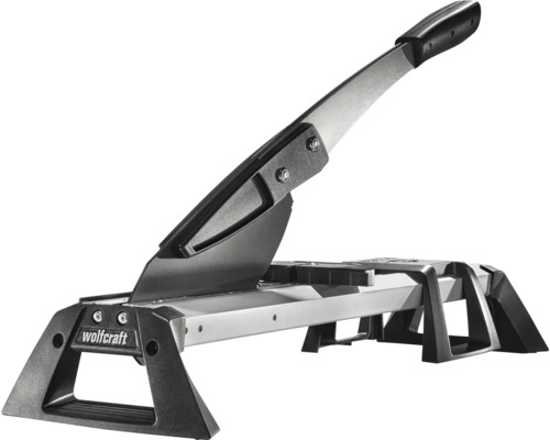 wolfcraft laminaatsnijder met hefboomgreep en stabiele basis.