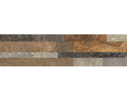 Wandpanelen met een meerkleurige natuursteenlook en gestructureerd oppervlak in rechthoekig formaat.