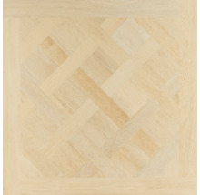 Parkettegel van licht hout met decoratief Versailles-patroon.