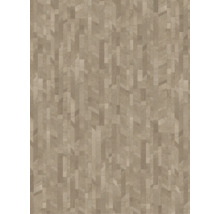 Behang met houtoptiek en een geometrisch patroon van verticale stroken en hoekige elementen.