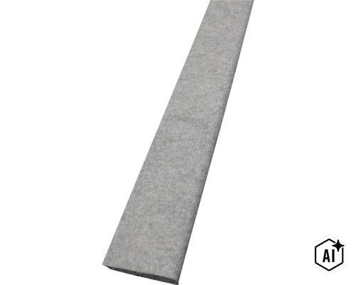 Een rechthoekige metalen tegelstrip voor een nette randafwerking bij tegelwerk. (Image AI modified or generated)