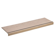 Houten trap met antislipstrip