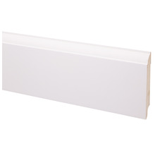 Witte houten plint