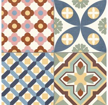 Decoratieve tegels met bloem- en geometrische patronen