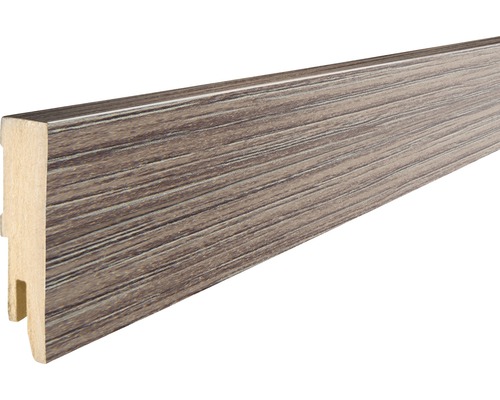 Plint met houten decor