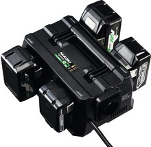 HiKoki oplader met vier lithium-ion batterijen
