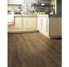 Keukenscène met houten vloer