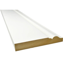 Witte houten plint