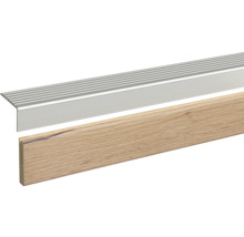 Trapprofiel van metaal met houten trede