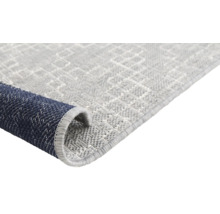 Grijs buitentapijt met geometrisch patroon